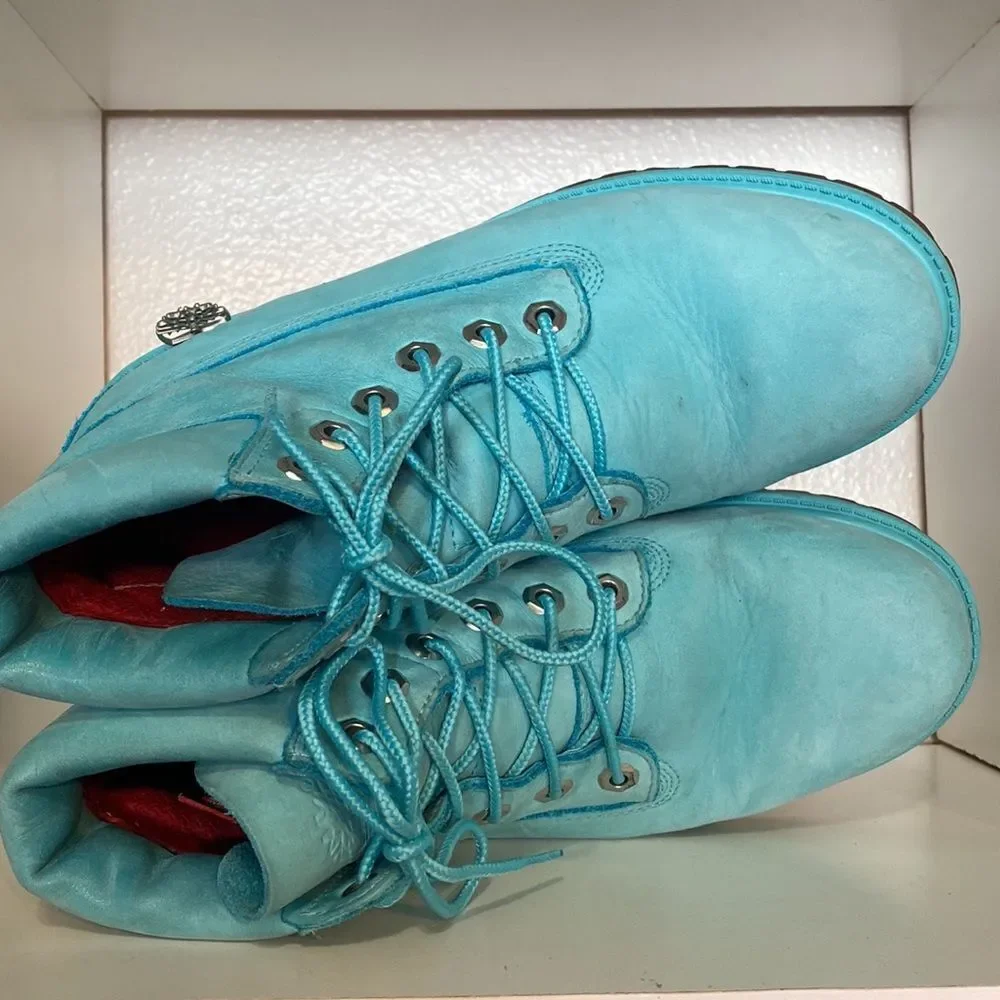 Timberland Light Blue Lace Up Suede Boys Youth Size 6.5 Boots